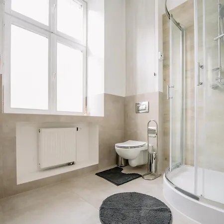 Dom wakacyjny Piotrkowska Mainstreet&secure *