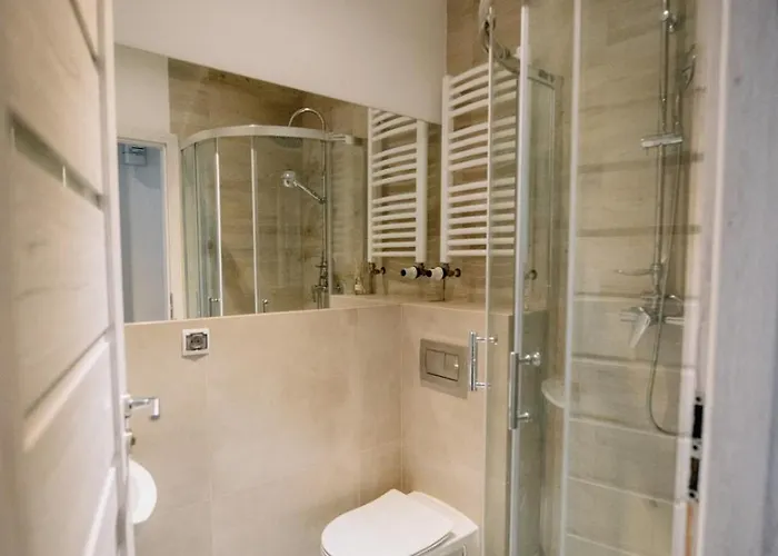 Piotrkowska Mainstreet & Secure بيت للعطل وودج